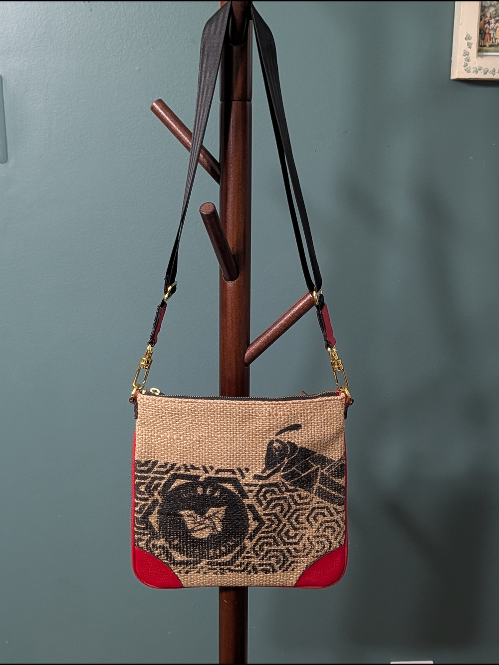Gracie Greene Java Collection Upcycled Burlap Crossbody Bag with Red Trim* Rare